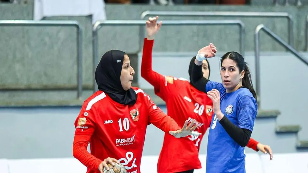 الأهلي يواجه فريق الشمس في لقاء مرتقب ضمن منافسات دوري كرة اليد للسيدات